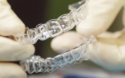 Clear aligners such as Invisalign vs. Traditional Braces: Making the Right Choice in Naples